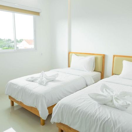 S1 Trang Hotel Kültér fotó