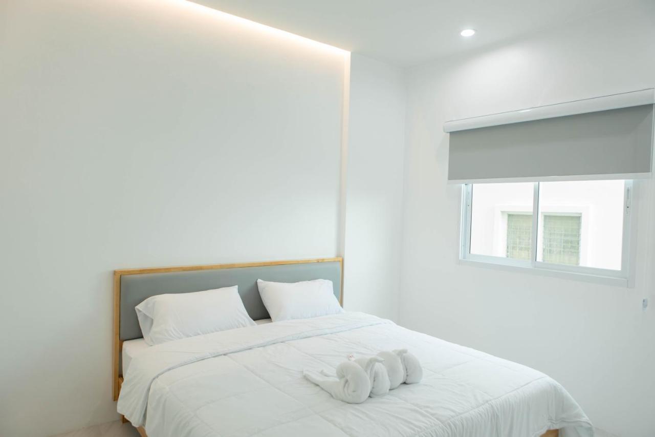 S1 Trang Hotel Kültér fotó