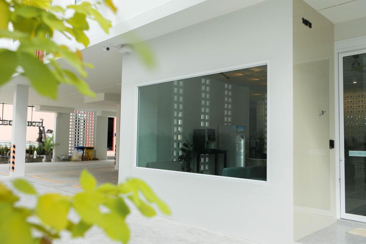 S1 Trang Hotel Kültér fotó