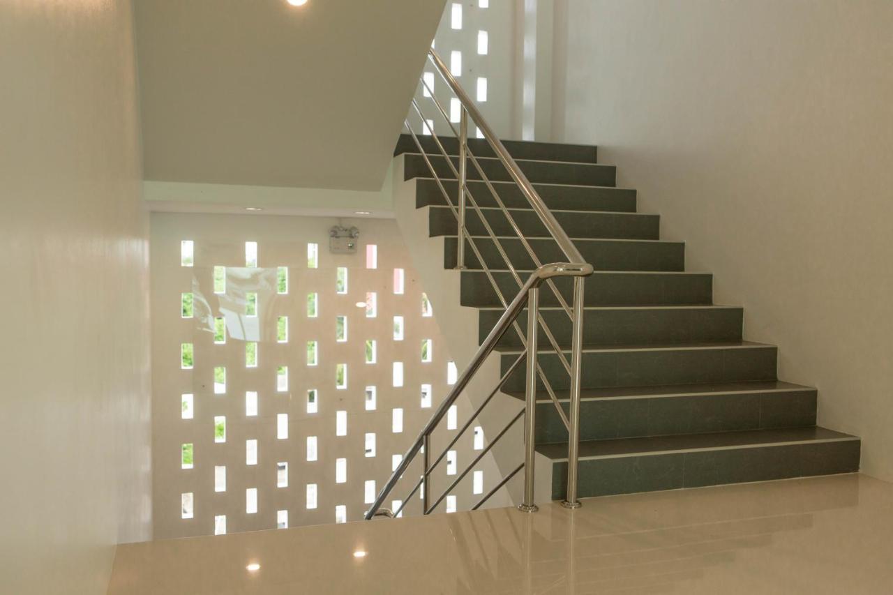 S1 Trang Hotel Kültér fotó